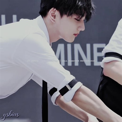 Last Day of Break: Watching &TEAM x Santos Bravos Live