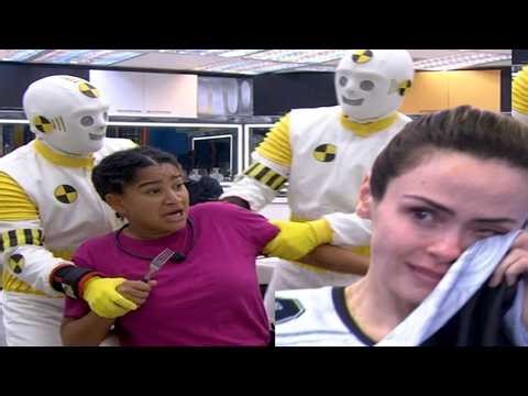 Milena expelled after having a meltdown at Ana Paula, slapping her in the face; production takes ...