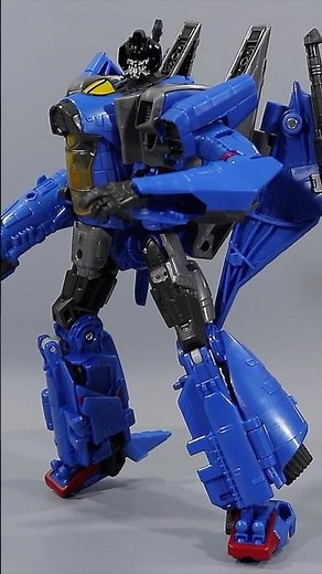 Studio Series 89 Thundercracker
