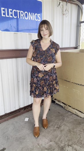 Let's break down the Cave Creek Waste Transfer Station Paving Project: What used to be uneven gravel and broken pavement, kicking up dust, dirtying cars, and even popping tires, is now a smooth concrete surface. The upgrade makes it safer for residents to drop off their waste and easier for our team to keep the station clean! | Maricopa County