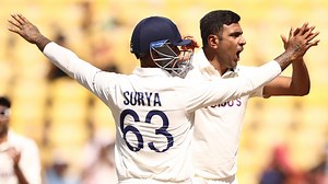 Ball by Ball Commentary & Live Score - IND vs AUS, 1st Test