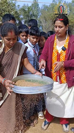 Jupiter Public School - CBSE Day-cum Residential | 🔬 Science in Action! Today our students explored the process of sieving, one of the simplest methods of separation of mixtures. Using a... | Instagram