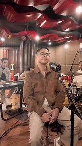 308K views · 15K reactions | New song cover every Wednesday 6PM 勺 #hubbydavidband #hubbybees #reelsvideo #reelsfb #reelsviral #foryoupage #fyp #reels | Hubby David & Band | Facebook