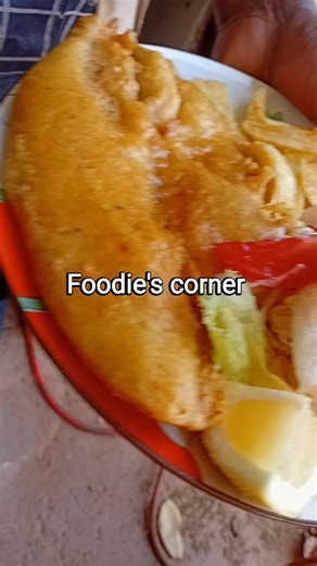 How come we now have a restaurant n you have never been there?... 😏... Presenting our grilled fish and beer-battered fish 🥰🫠😉 Nothing but the fish 🐟 ohhh I mean nothing but the truth 😅😅 #0961276976 #FoodiesCorner #NearestRestaurant #Ndola #ndolagolfclub | Foodie's corner