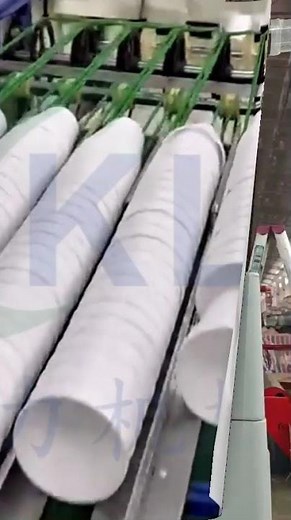 Let's take a look at how foam cups are manufactured. #machine #factoryproducts #factory