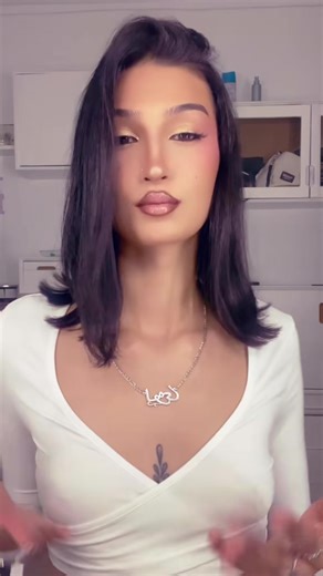 Videos de 𝐿 𝑢 𝑚 𝑎 🍃 (@lumanoureddine) con “sonido original - 𝐿 𝑢 𝑚 𝑎 🍃”