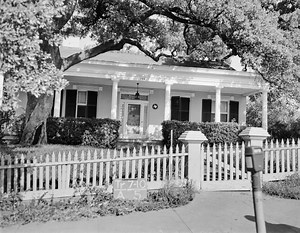 Bremond Block Historic District (Austin, Texas) - Alchetron, the free social encyclopedia