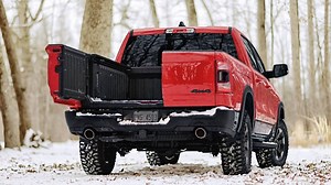 2019 Ram 1500 Multifunction Tailgate Is A Flexible First - SlashGear