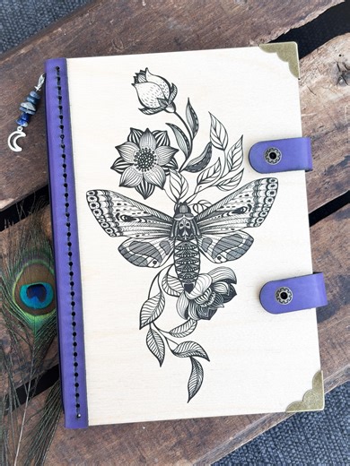 Handcrafted Death's Head Moth & Botanical Wood and Leather Journal: Refillable Sketchbook - Etsy