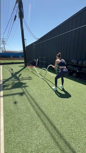 Battle Rope Alternating Single Arm