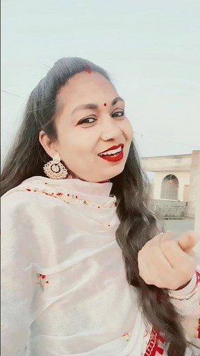 Kacche Ghar #youtubeshorts #viralvideo #shorts #punjabisong #trending #Mrs.MonikaChandra #ytshorts