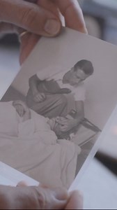 34 reactions · 20 shares | Martedì 28 febbraio alle 19.25 su #Rai5 e in streaming su RaiPlay : "Sulle orme di Gerda Taro" Le sue fotografie esprimono la follia degli uomini, il dolore della guerra, ma anche l'ideale della fratellanza e la speranza per un mondo migliore. Il suo nome, scomparso dalla memoria collettiva, è riemerso dal limbo dell'oblio, grazie anche al libro “La ragazza con la Leica” di Helena Janeczek che ha vinto il Premio Strega nel 2018. | Rai5 | Facebook