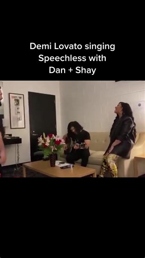 Demi Lovato Vocal Range: Effortless High Note G#5