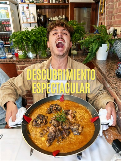 DESCUBRIMIENTO ESPECTACULAR🍴🍷 📍 Restaurante Casa Narciandi, Alto de la Madera, Asturias. 📝Pedimos: -Croquetas de compango y Croquetas de Gambas al Ajillo 13€. -Salpicón de Pulpo 20€. -Arroz con rabo de Toro 25€. -Cabrito Guisado con Patatinos 24€. -Tarta de Queso 6€. -Cremoso de Turrón 6€. 💵Total: 137€ para 4 personas. #restaurante #gastronomia #menu #arroz #comer
