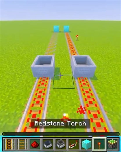 Minecraft Rail Logic Makes NO Sense 🤯🚆 #minecraft #shorts