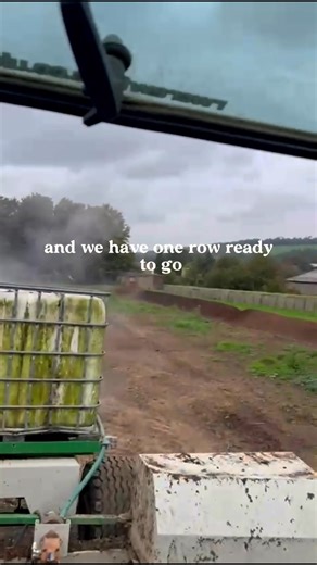 Rupe talking compost turning! Tis the szn🌿🪱😎 #regernativefarming #organiccompost #OrganicComposting #regenerativeagriculture | The Friendly Farmers