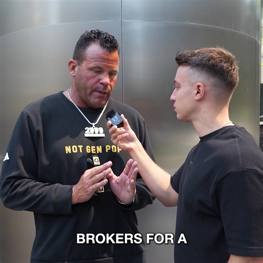 What's The Difference Between Middle Class People & Rich People | The School Of Hard Knocks