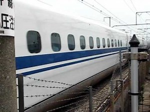 Ｎ７００系のぞみ２２号東京行き 大山崎駅にて