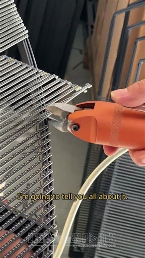 Cut Transparent LED Easily Customize Curved Screen Shapes