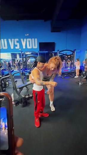 strong tall muscular girl lift carry a small guy so easily