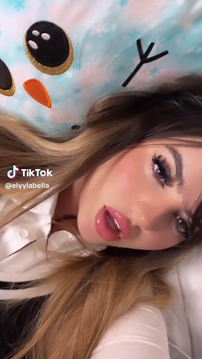 Descubre a Elly La Bella en TikTok