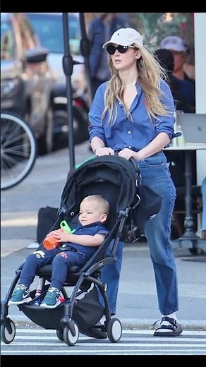 Jennifer Lawrence and Cooke Maroney have a beautiful family with one child #celebrityfamily #love