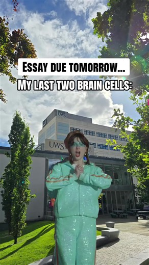 This is part of my creative process. (I have written 3 words). 🙃 #essaycrisis #uni #brainrot