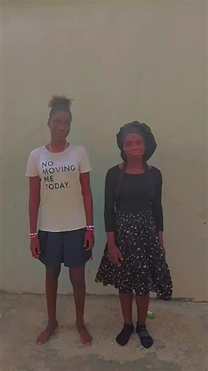 another vid #fypシ゚ #yourpage #bestiechallenge #follow for more 💕 #itz_isabella68