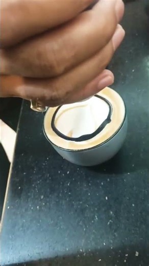 @👍 Coffee Me Art Kase Banaye ☕ #latteart