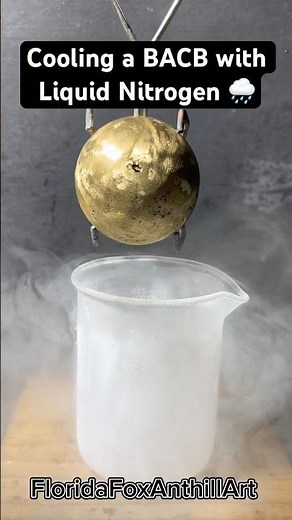 Cooling a BACB with Liquid Nitrogen 🌧️#science #satisfying #experiment #asmr #liquidnitrogen #BACB