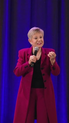 Why Great Speakers Focus on Micro-Changes Daily