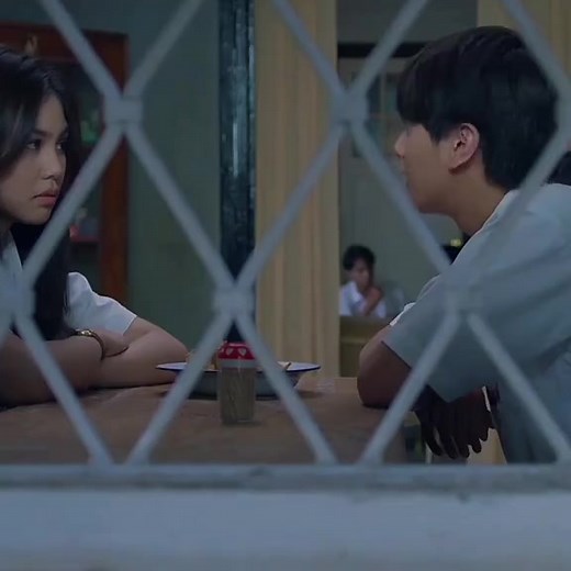 Dilan 1990: Film Dilan 1990 | Sinopsis Singkat & Momen Sedih