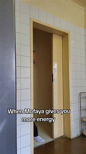 DESHAWN REEZY on Instagram: "MoFaya DJ Sbu #deshawnreezy #mofaya #mofayaenergydrink #energydrink #trendingvideo #djsbu"