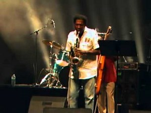 DJET X en concert à latrium