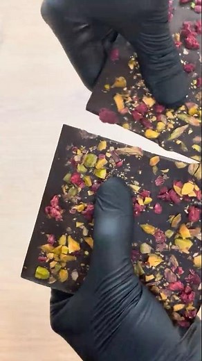 Healthy Chocolate Hack: Carob Edition! 🌱🍫