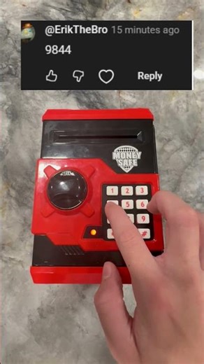 ErikTheBro Thinks The Code Is...Correct? #shorts #lock5 #commentwhatyouthink #lockbox #tunelock