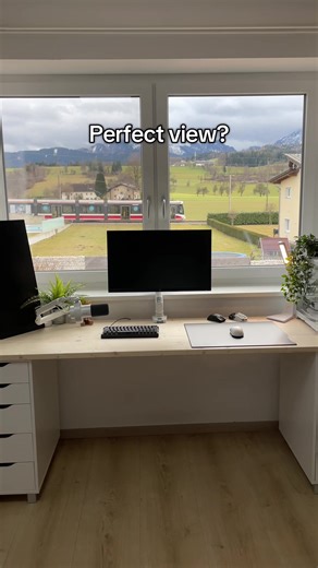 Minimalist White Desk Setup Ideas