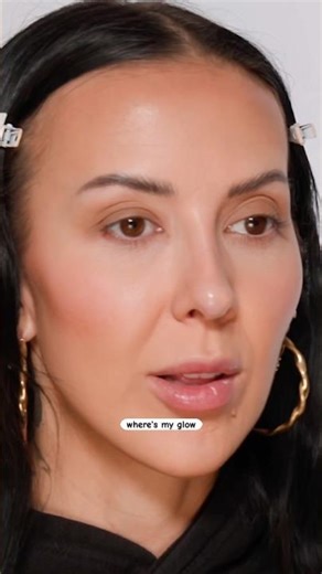 Accidentally forgot ‪@Makeupbynikkilarose‬’s glow while doing her makeup… oops!