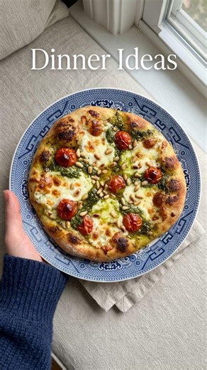 Get our top 6 recipes, save them in one place, and access ad-free instructions. Download now!