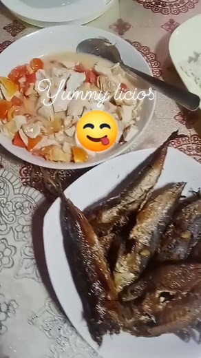 #cookingtime #chickenadobo #tinapaatitlognamaalat #yummyyummy #momshierosalina #fbreelsfypシ゚viralシ #moreviews | Momshie Rosalina Cristobal