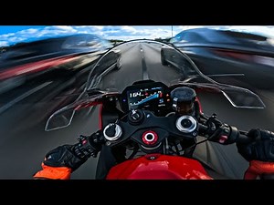 BMW S1000RR & FIREBLADE CHASE THROUGH TRAFFIC | PURE ADRENALINE