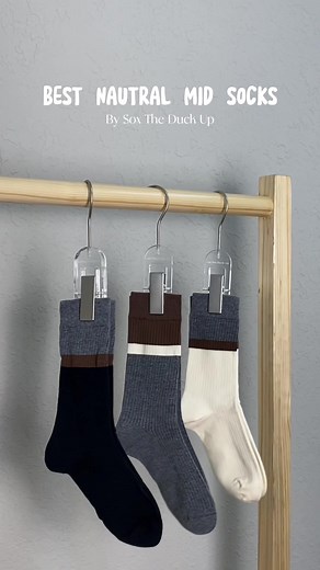 Go grab yours @ our e-commerce🌻🫶🏻 #soxtheduckup #kaoskaki #kaoskakikoreanstyle #kaoskakilucu #neutralsocks