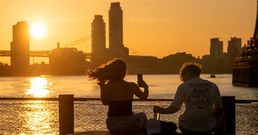 Extreme heat blankets U.S., with almost 160 million under alerts from Texas to Maine