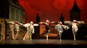 214K views · 5.1K reactions | Whenever we post the Chickens from La Fille mal gardée, they go down a storm... Here they are again as a post-Christmas treat... | Birmingham Royal Ballet | Facebook