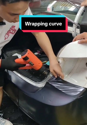 Ultimate Guide to Wrapping Curves on Cars