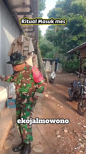 Ritual Masuk Mes Eko Jalmowono: Hiburan Dulu Gaes!
