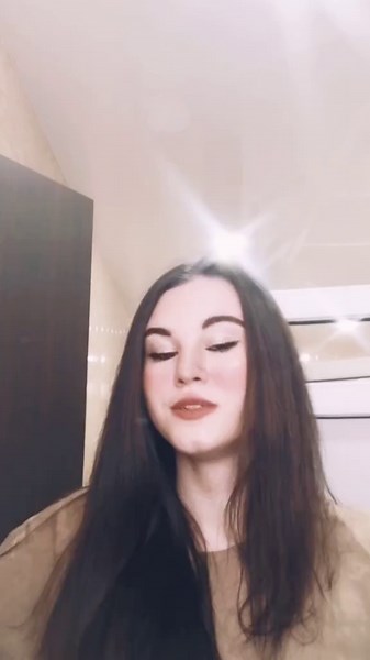 C_o_b_r_a (@kisssa_rrr)’s videos with оригинальный звук - Young.dokuri