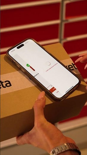 Vajon kinek sikerül gyorsabban feladni csomagját?