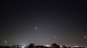 With the war between Israel and Hamas showing no sign of ending, even as Israel withdraws thousands of troops from Gaza, CBS News' Ian Lee reports on the latest in the Middle East. | CBS Evening News