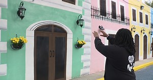New mural in Old Brooklyn honors Puerto Rican community